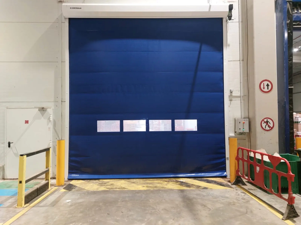 Pose d’une porte souple rapide automatique à Toulouse