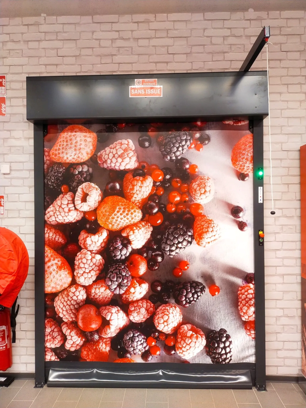 Installation de deux portes souples automatiques autour de Toulouse