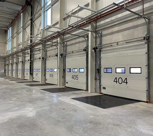 Porte de quai : solution de fermeture industrielle sécurisée